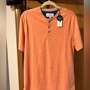NWT. Thomas Sterling mens tee. Sz M